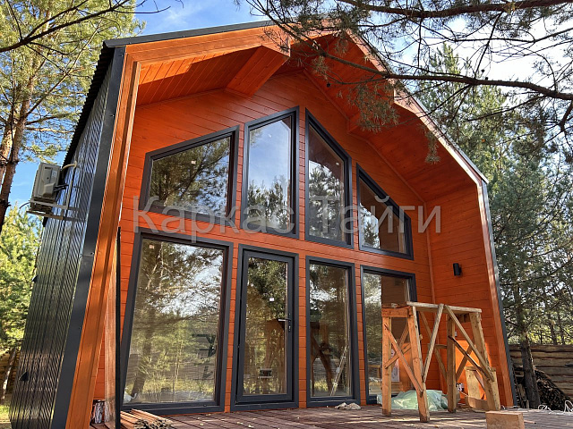 Строительство 1,5 этажного каркасного дома с мансардой и баней